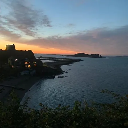 度假居 Village 3 Bed Town House